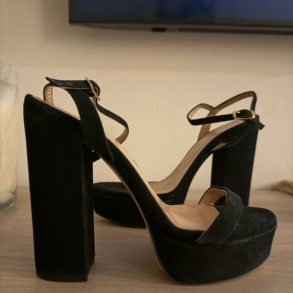 Charles David Black Platform Heels